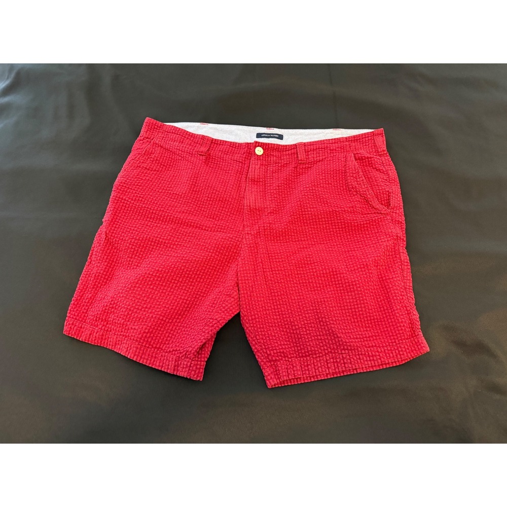 Tommy Hilfiger Mens Red Seersucker Shorts Size 40 Cotton Classic Fit Casual